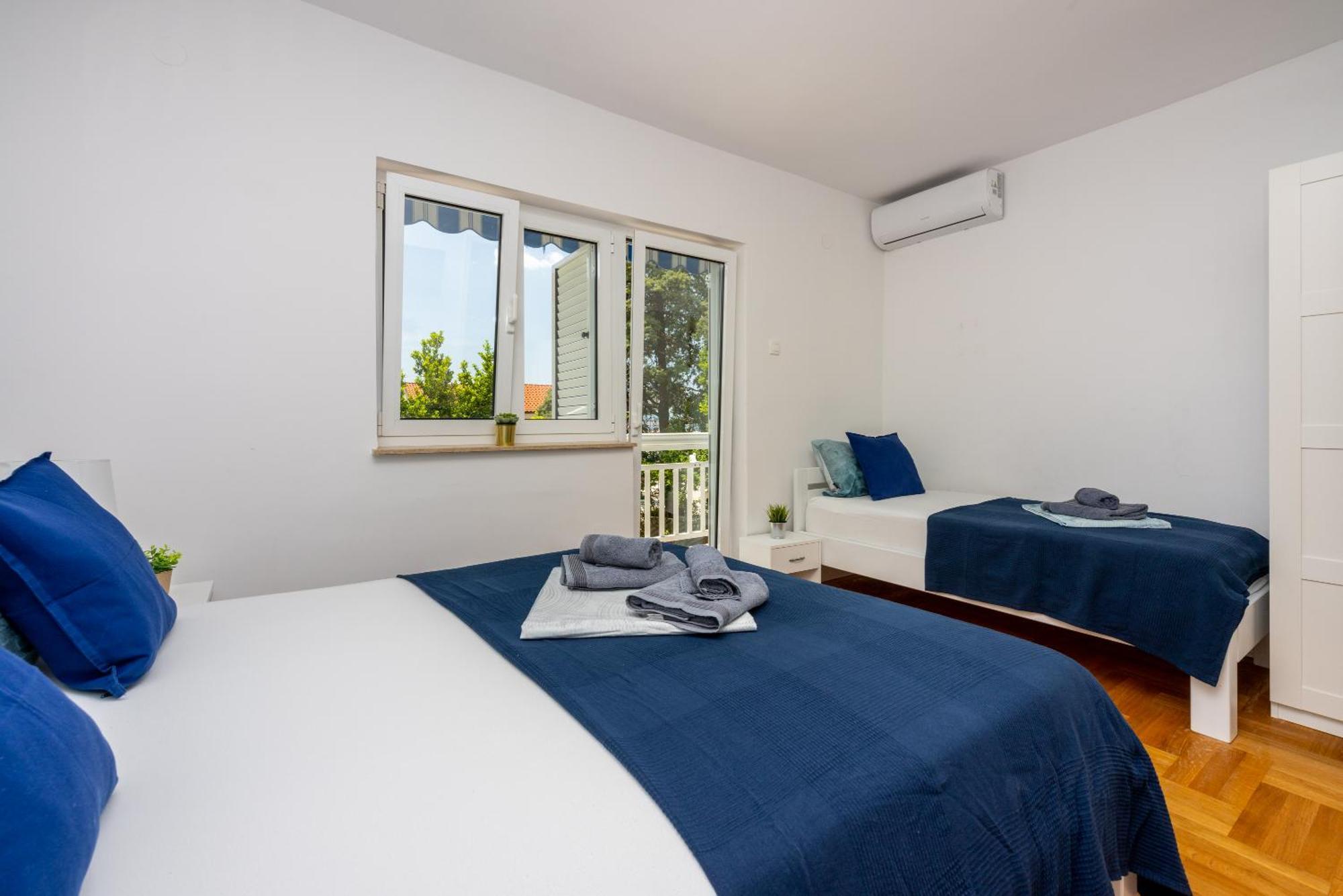Apartments Podvezanec Crikvenica Luaran gambar