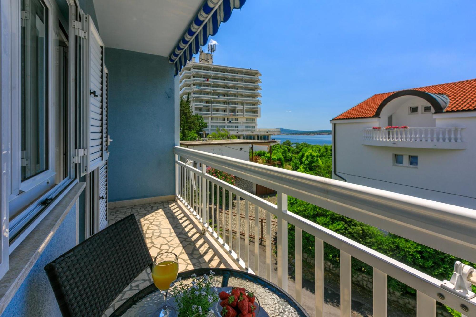 Apartments Podvezanec Crikvenica Luaran gambar